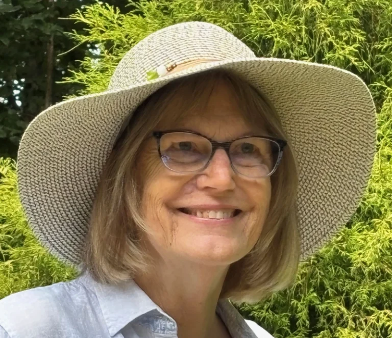 Carol Phillips in Sun Hat